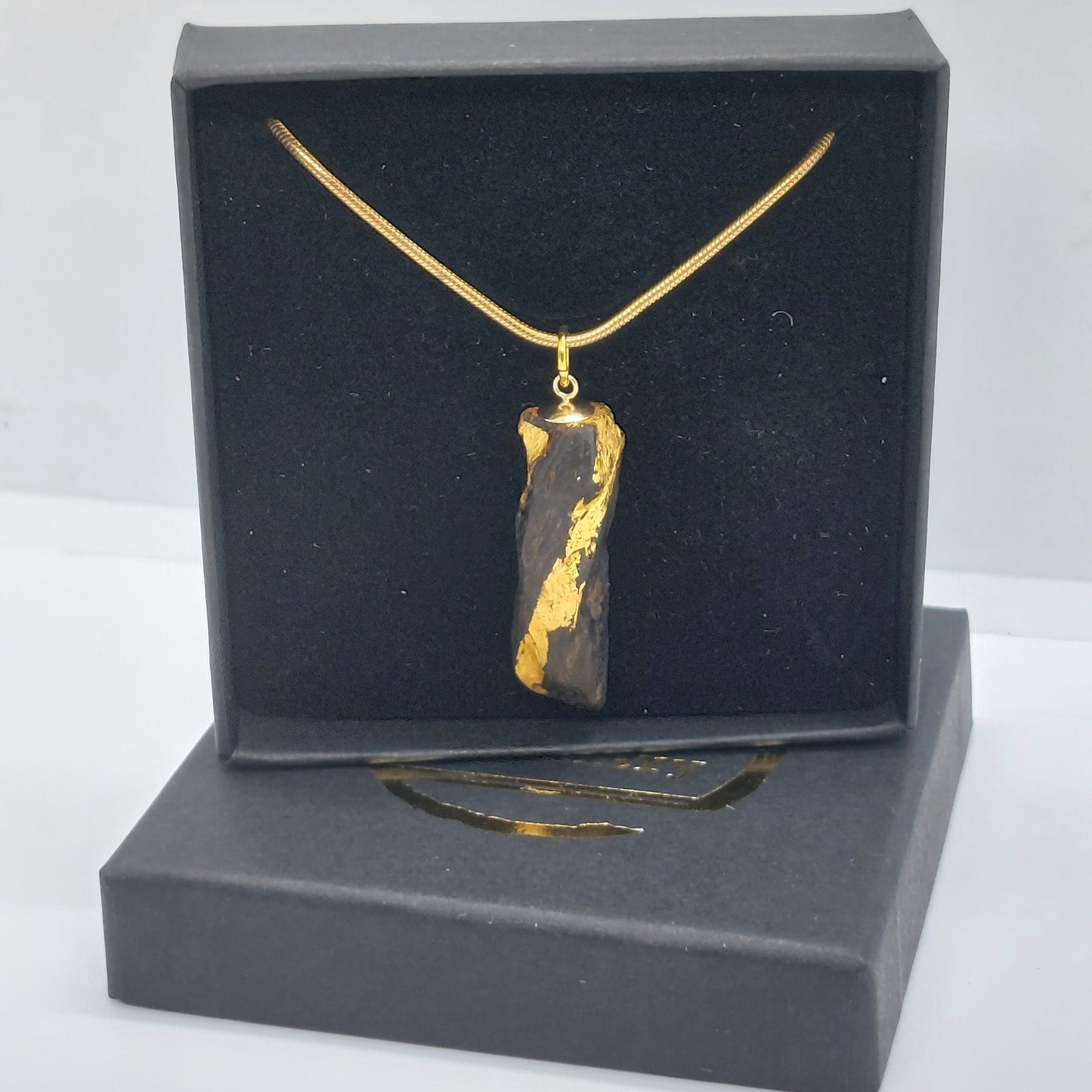 Éadaoin - Irish bog oak necklace with 23.75ct gold leaf