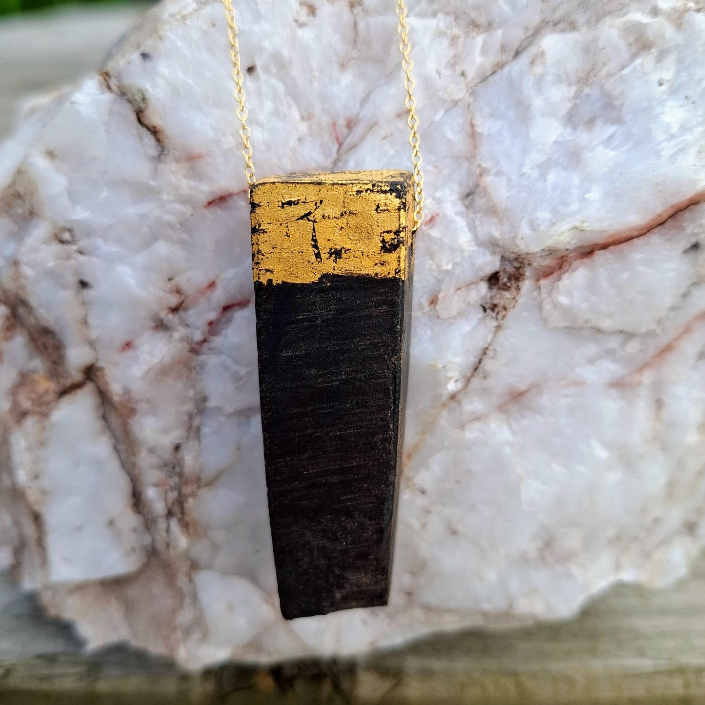 Órfhlaith - Irish bog oak necklace with 23.75ct gold leaf