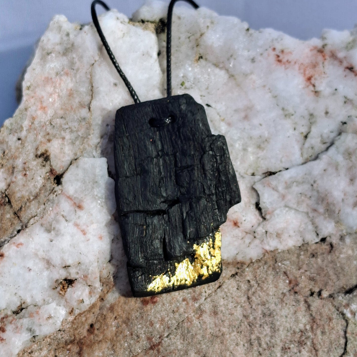 Uathúil - Irish bog oak necklace with 23.75ct gold leaf