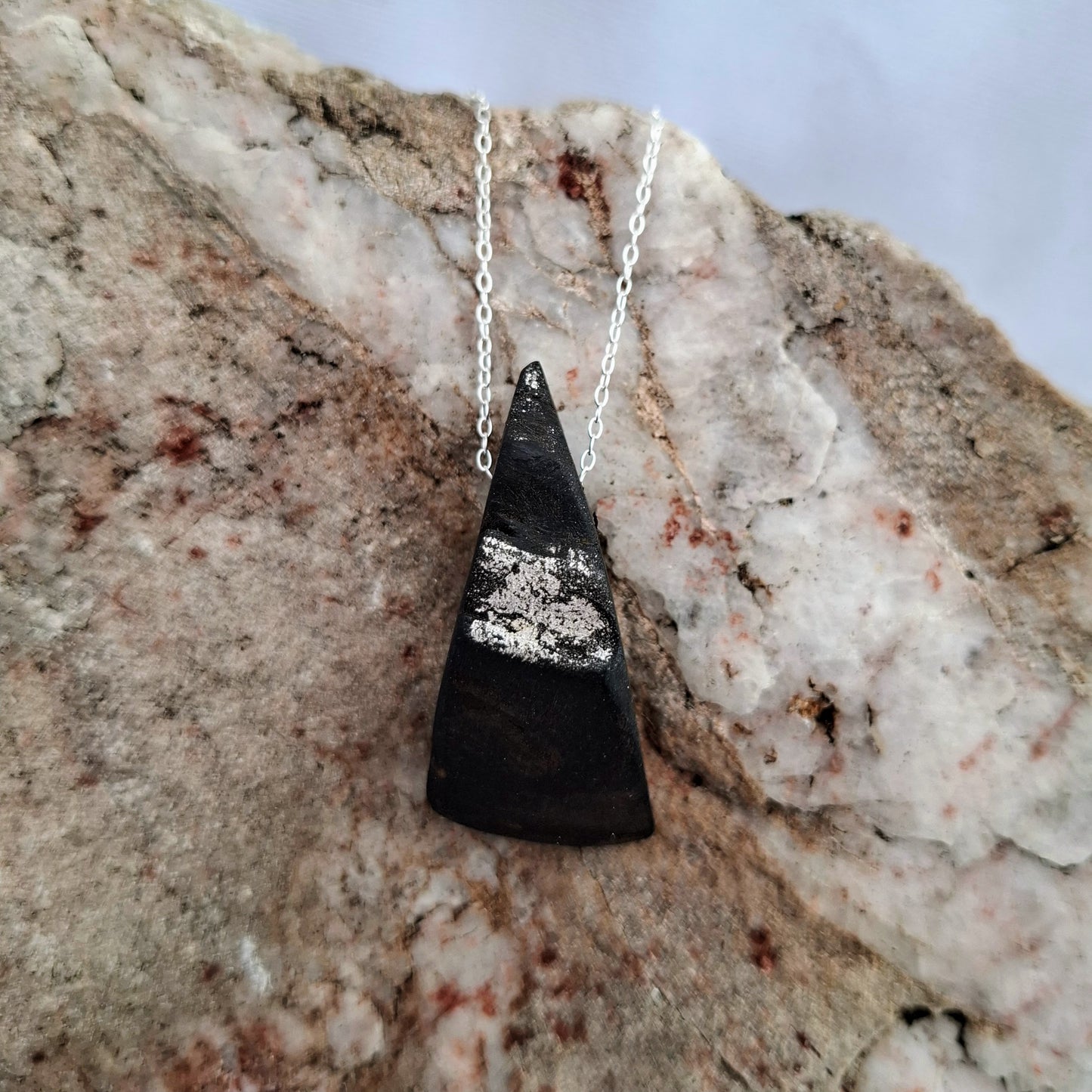 Síomha - Irish bog oak with fine silver leaf