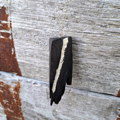 Ráiteas Airgid - Irish bog oak with fine silver leaf