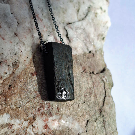 Saraid - Irish bog oak with fine silver leaf