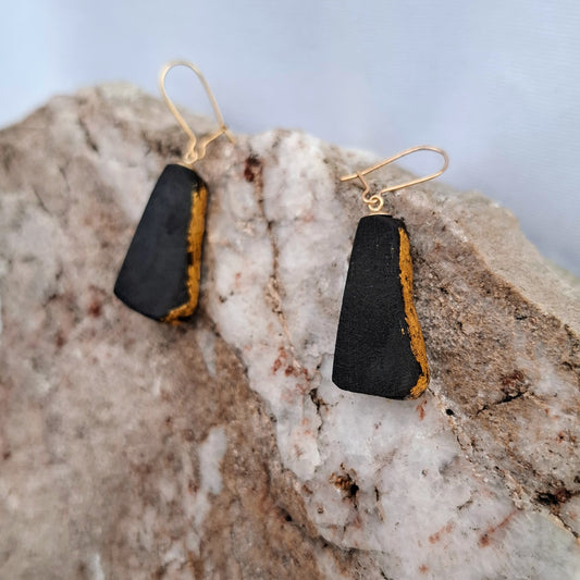 Siún - Irish bog oak necklace and earrings with 23.75ct gold leaf
