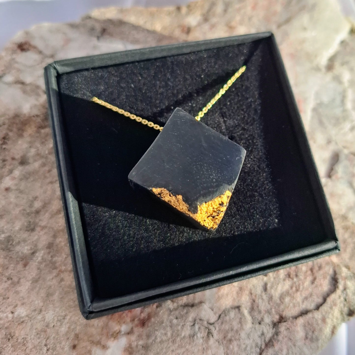Scáil Óir - Irish bog oak pendant with 23.75kt gold leaf