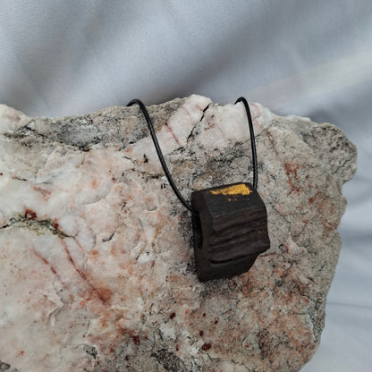 Poll Mór - Irish bog oak necklace with 23.75kt gold leaf