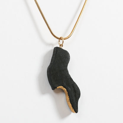 Lúbadh - Irish bog oak necklace with 23.75ct gold leaf