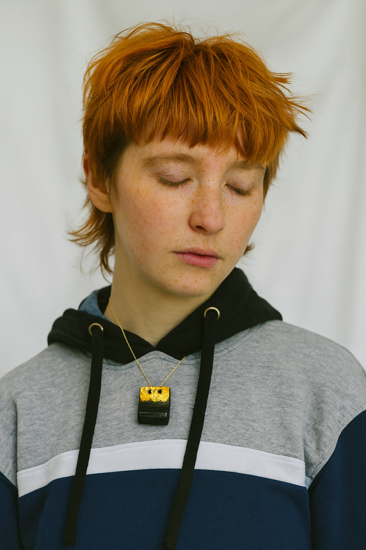 Saoithín - Irish bog oak necklace with 23.75ct gold leaf