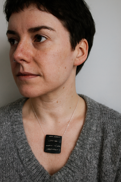 Línte Álainn - Irish bog oak with fine silver leaf