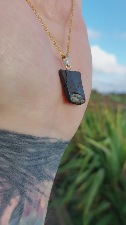 Kiera - Irish bog oak necklace and earrings