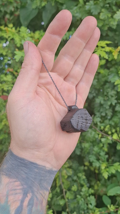 Cnap Darach - Irish bog oak pendant with antique black trace chain