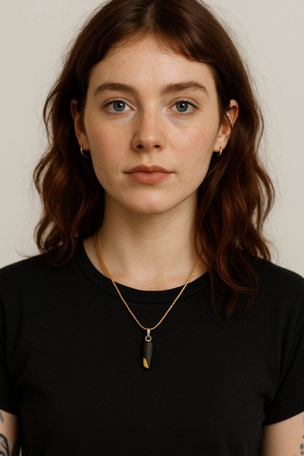Fadó - Irish bog oak necklace with 23.75ct gold leaf
